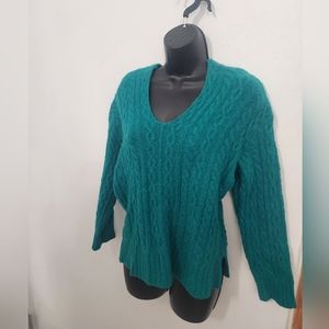 Shein Green Sweater V Neck